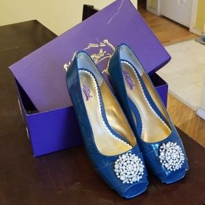 Gorgeous jewelled turquoise flats